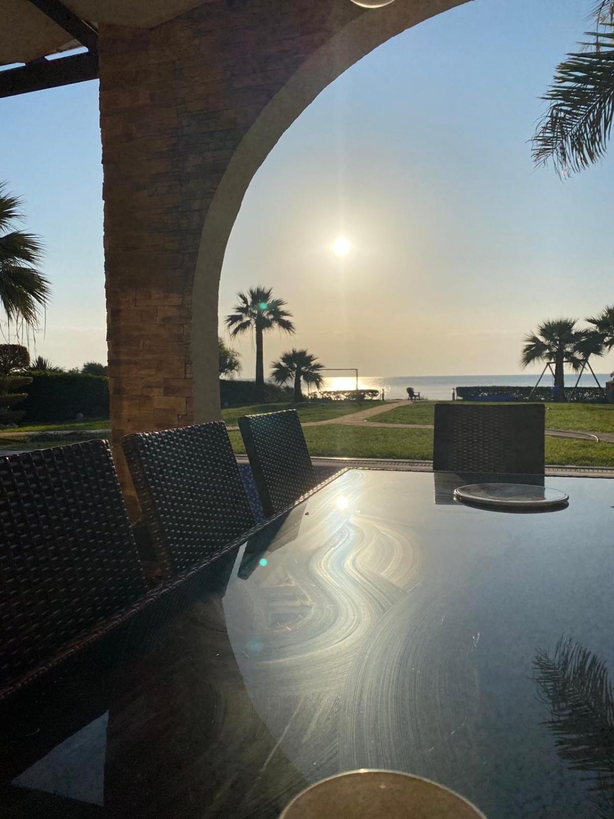 Ionion Beachfront Villa أيا نابا المظهر الخارجي الصورة