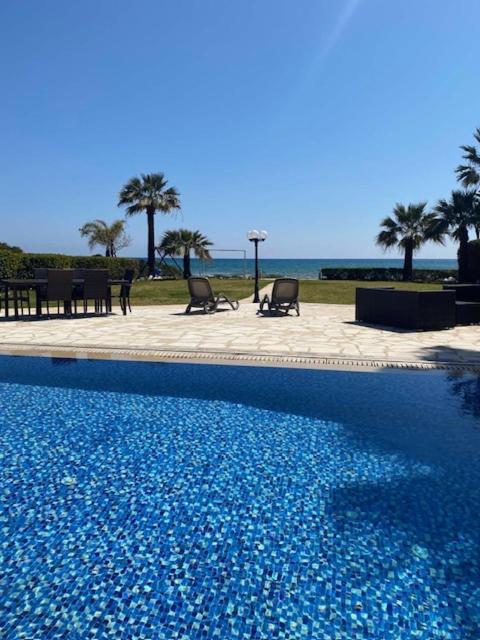 Ionion Beachfront Villa أيا نابا المظهر الخارجي الصورة